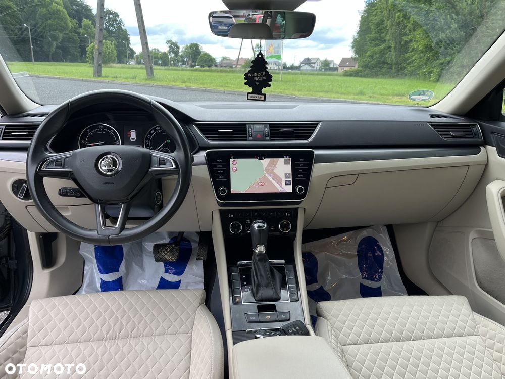 Skoda Superb 2.0 TDI DSG Premium Edition - 13