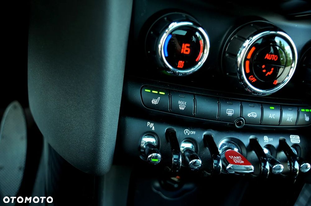 MINI Cooper S - 16