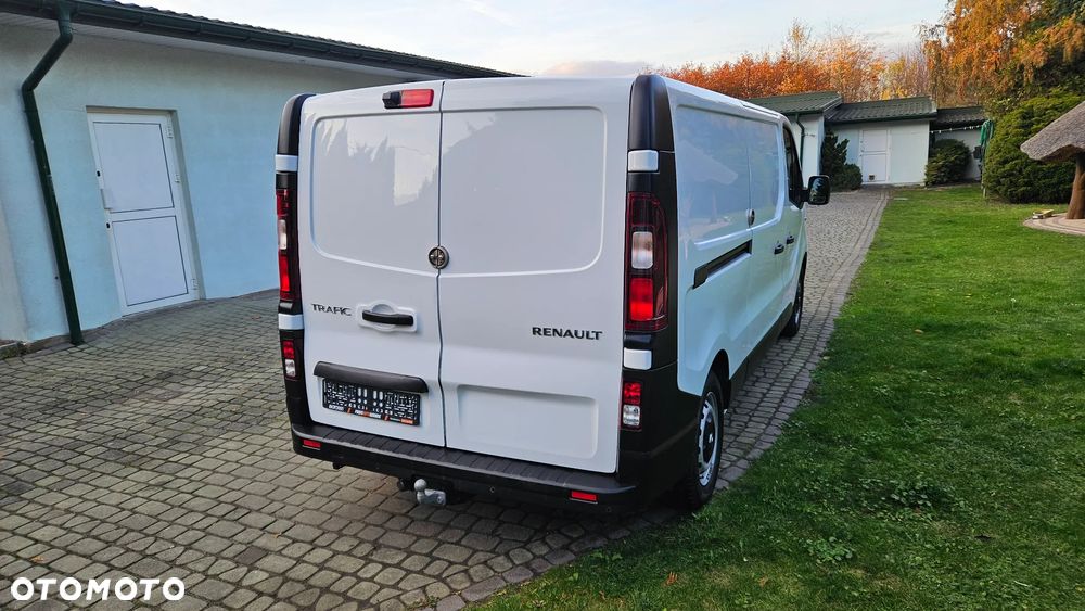 Renault Trafic - 9