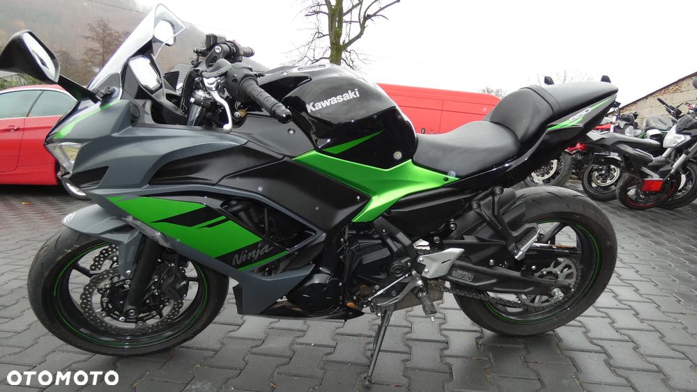 Kawasaki Ninja - 6