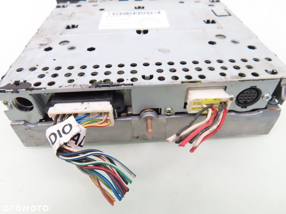 RADIO MITSUBISHI CARISMA MZ312720 - 2