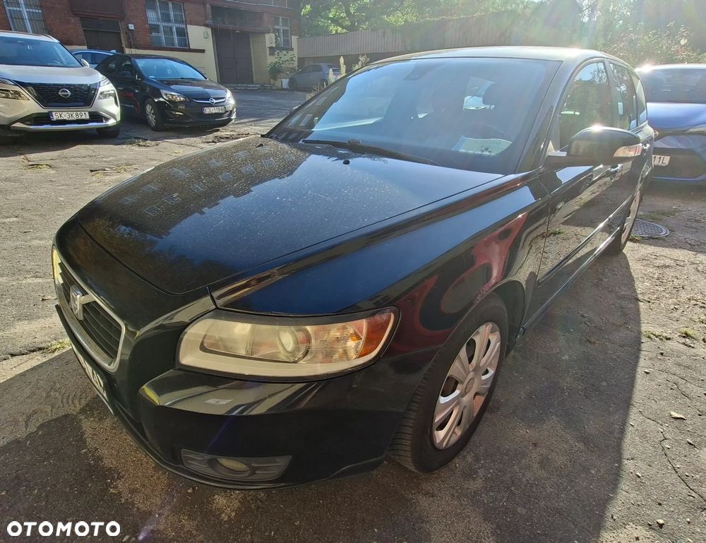 Volvo V50
