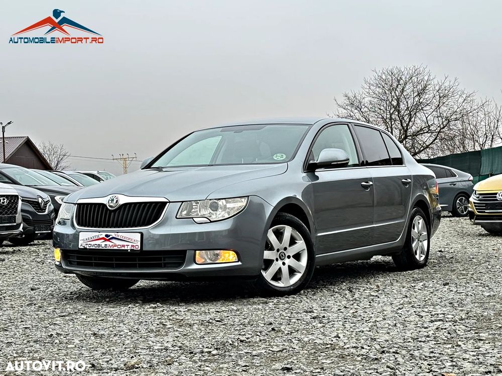 Skoda Superb 2.0 TDI DPF Elegance - 1