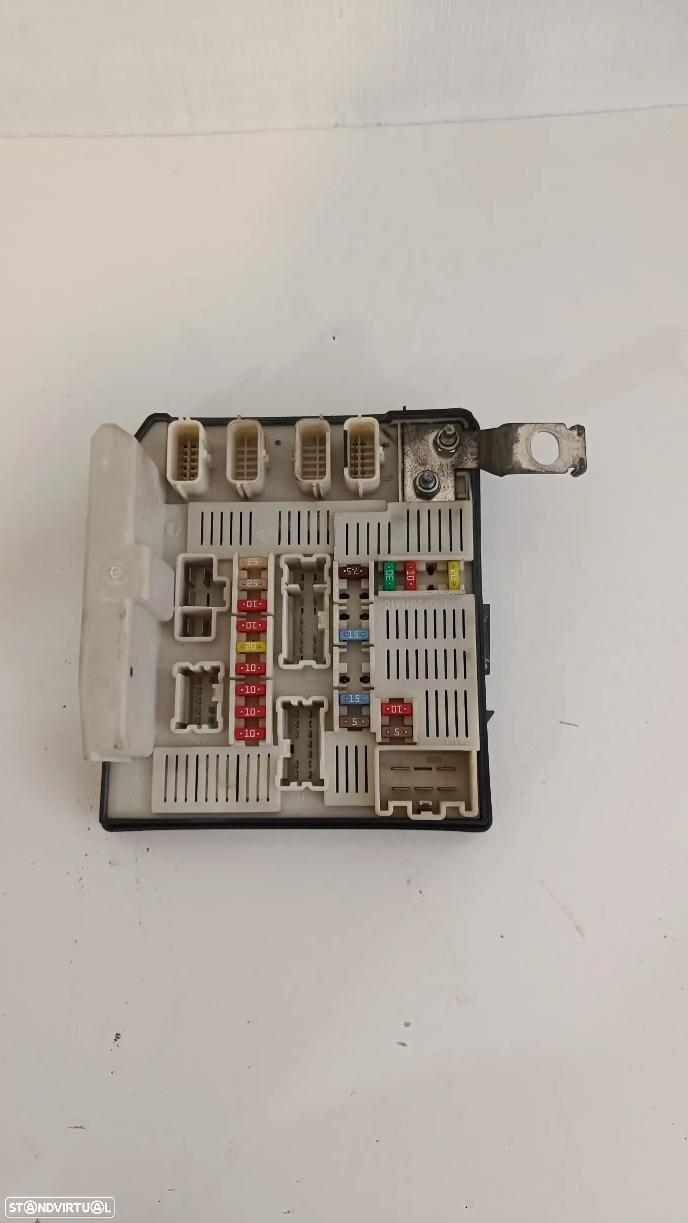 Caixa fusíveis/ caixa relés Renault Megane 2 II / Renault Scenic 2 II 2006  8200481866 - 1