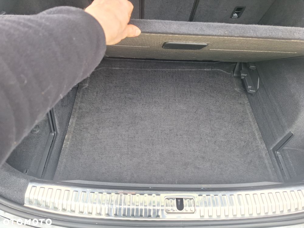 Audi Q3 40 TDI Quattro S Line S tronic - 33
