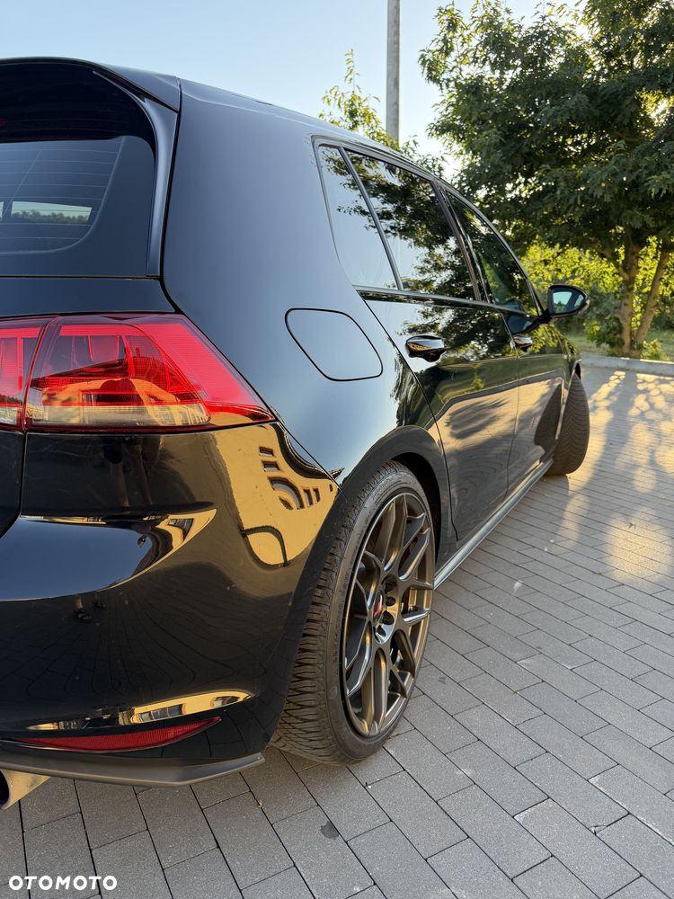 Volkswagen Golf GTI Performance BlueMotion Technology DSG - 5