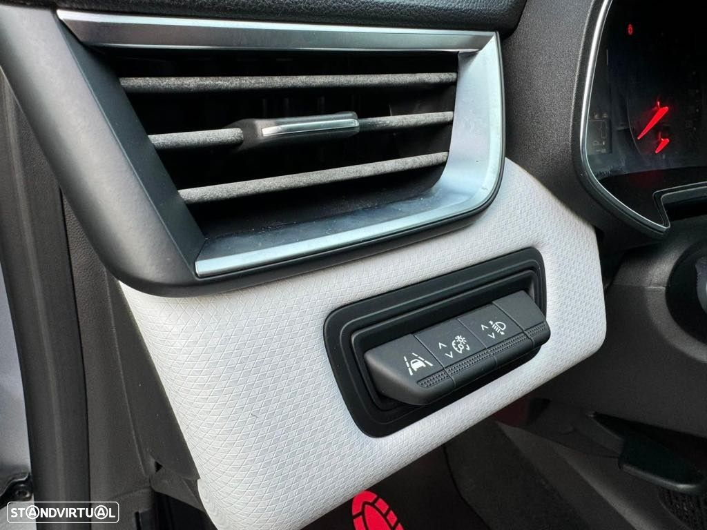 Renault Clio 1.0 TCe Intens CVT - 18