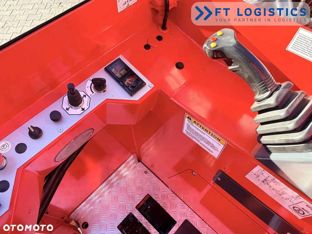 Combilift WÓZEK CZTEROKIERUNKOWY - WIELOKIERUNKOWY | COMBILIFT C3000GST | GAS | TRIPLEX 8300MM | POZYCJONER WIDEŁ | WOLNY SKOK | STAN IDEALNY | Szeroka oferta wózków czterokierunkowych i bocznych, dopasowanych do różnorodnych potrzeb i zastosowań - 21