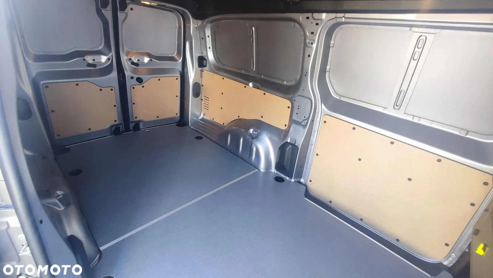 Toyota Proace - 10