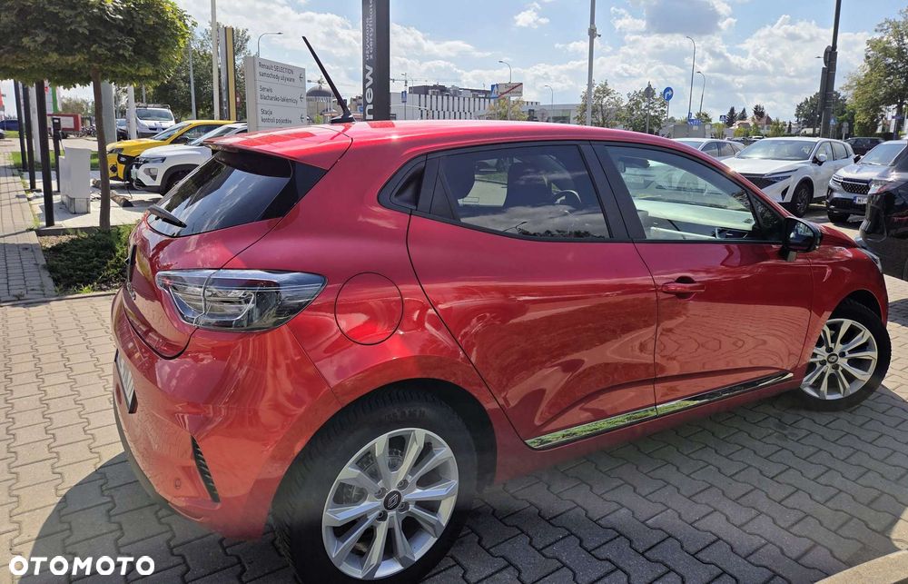 Renault Clio 1.0 TCe Evolution - 3