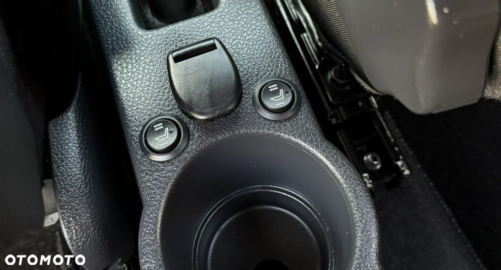 Dacia Sandero Stepway 0.9 TCe Laureate S&S Easy-R - 33