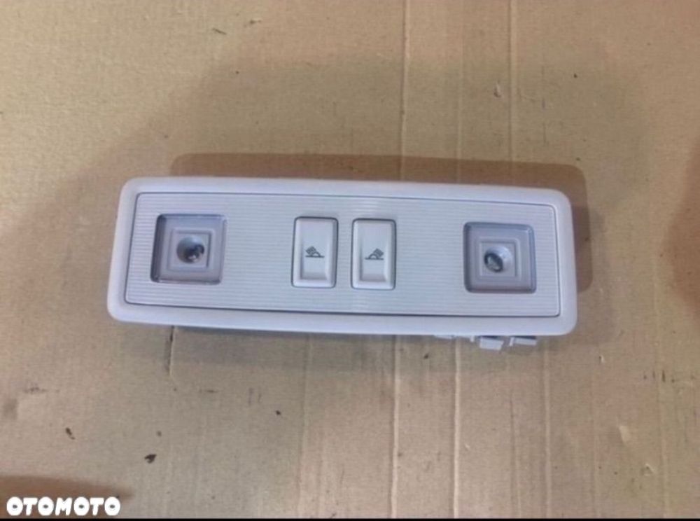 2GA947290A Lampka podsufitki vw t-roc skoda seat