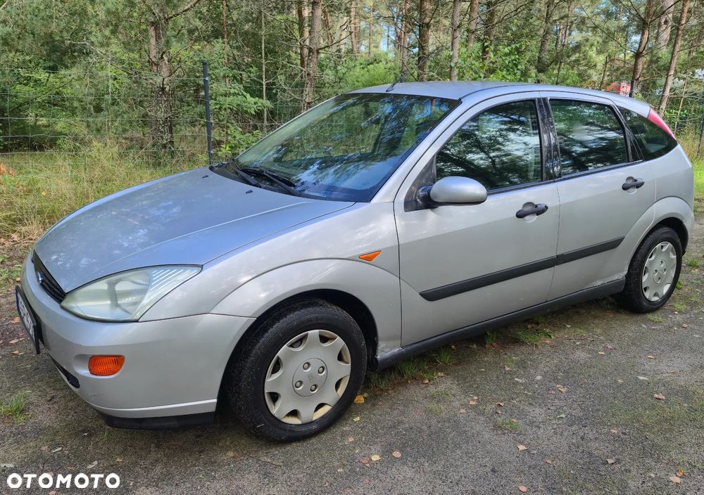 Ford Focus - 1