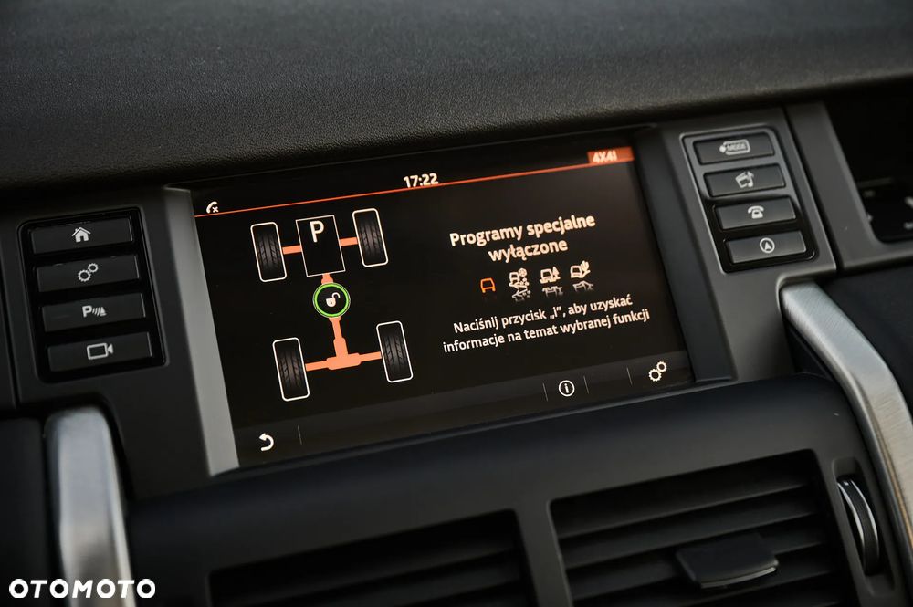 Land Rover Discovery Sport D180 HSE - 33