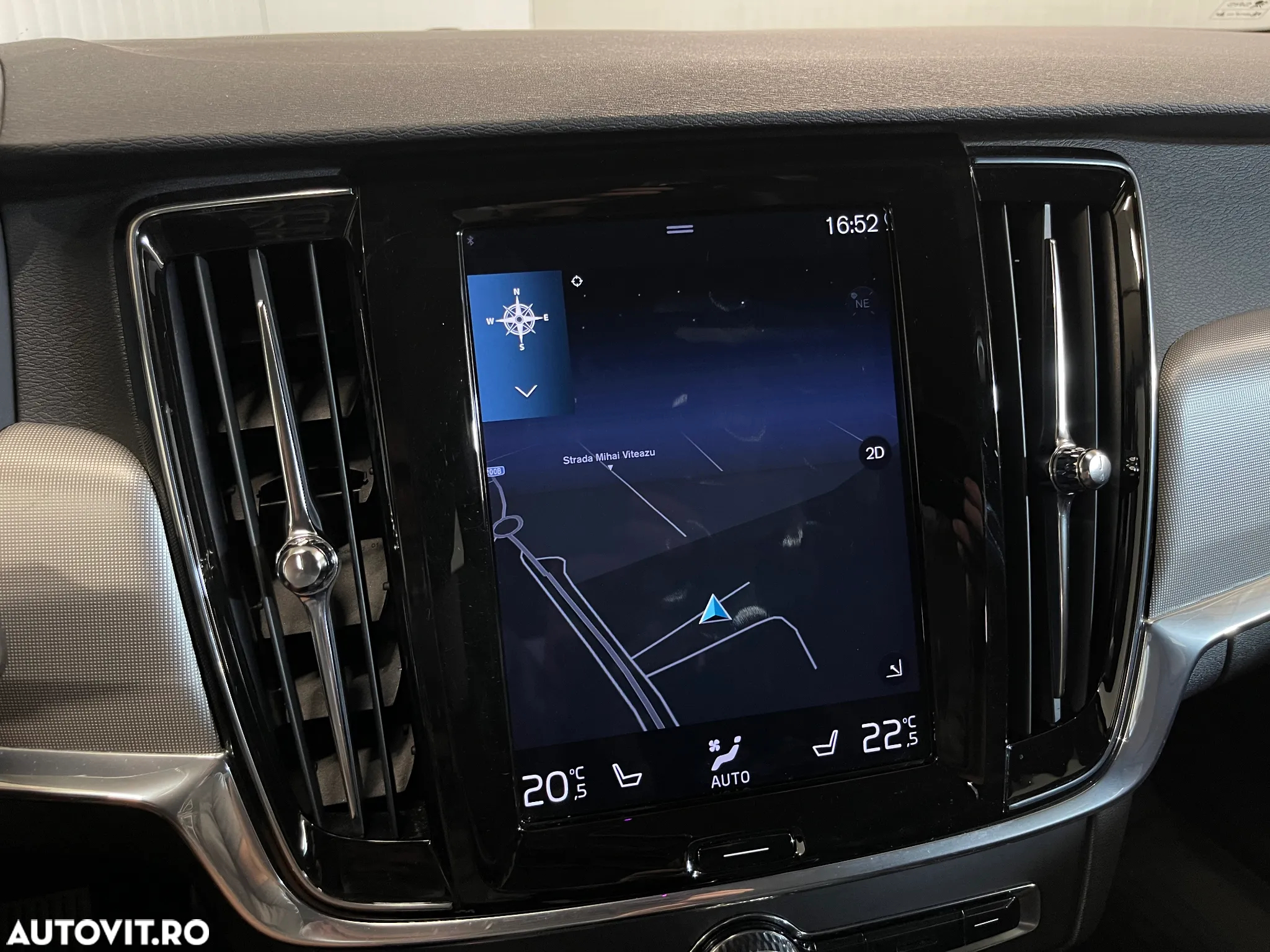 Volvo V90 V90CC B4 MHEV AT AWD Core - 15