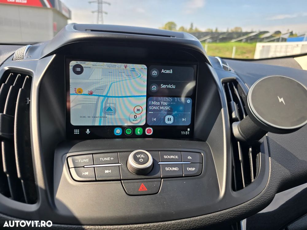 Ford Kuga 2.0 TDCi 2WD Titanium - 11