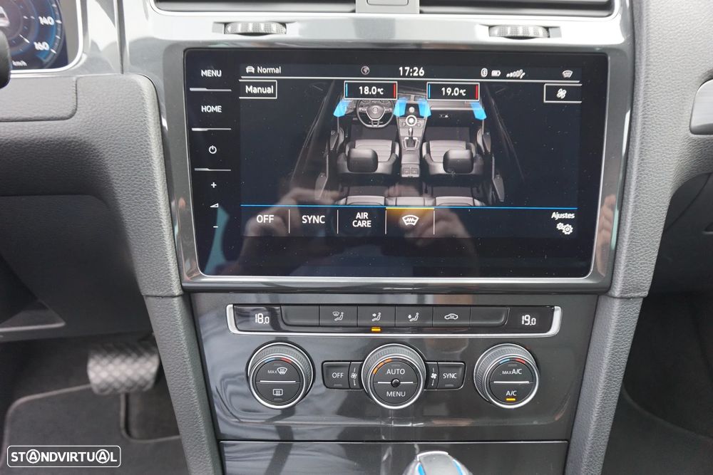 VW e-Golf AC/DC - 29