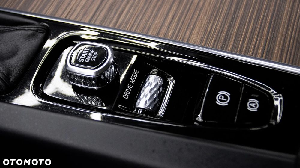 Volvo XC 60 B4 B Inscription - 21