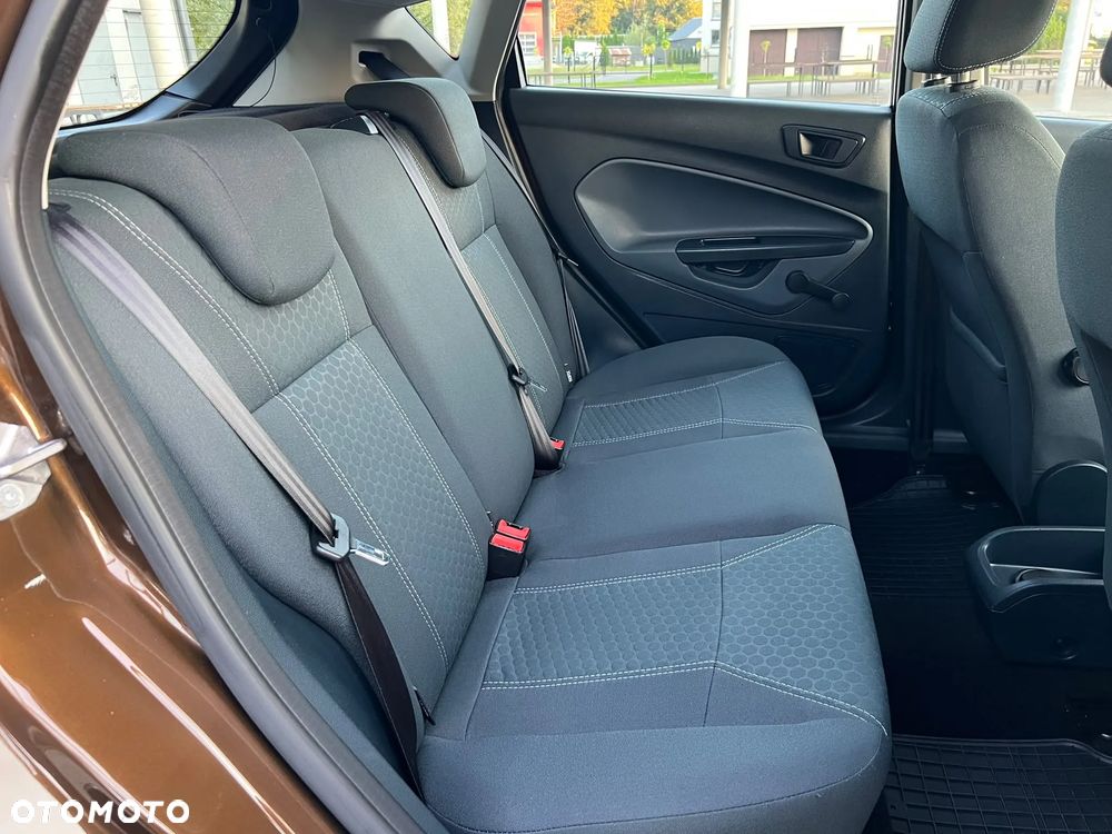 Ford Fiesta 1.4 Titanium EU5 - 27