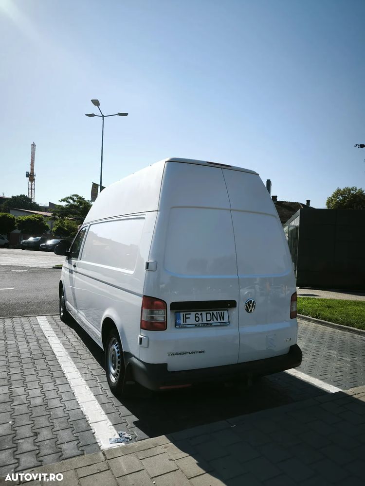 Volkswagen Transporter - 5