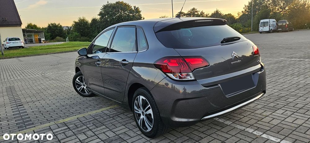 Citroën C4 1.2 PureTech MoreLife - 2