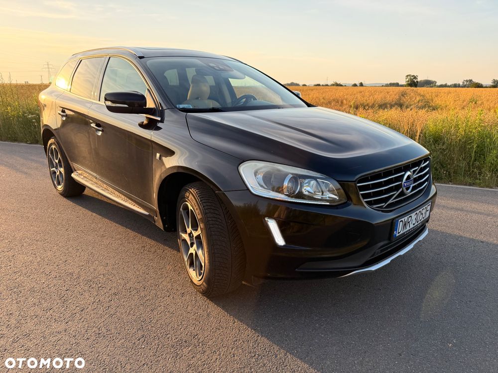 Volvo XC 60 D4 AWD Ocean Race - 3