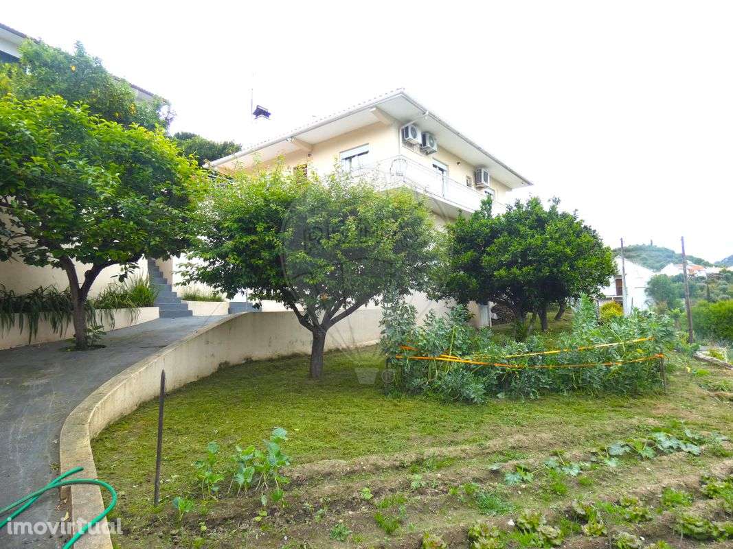 Moradia T3 para venda - Grande imagem: 2/48