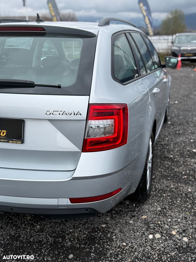 Skoda Octavia 1.6 TDI Ambition - 11