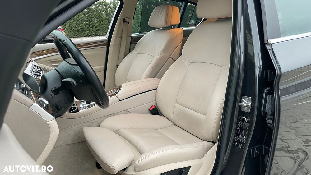 BMW Seria 5 520d - 19