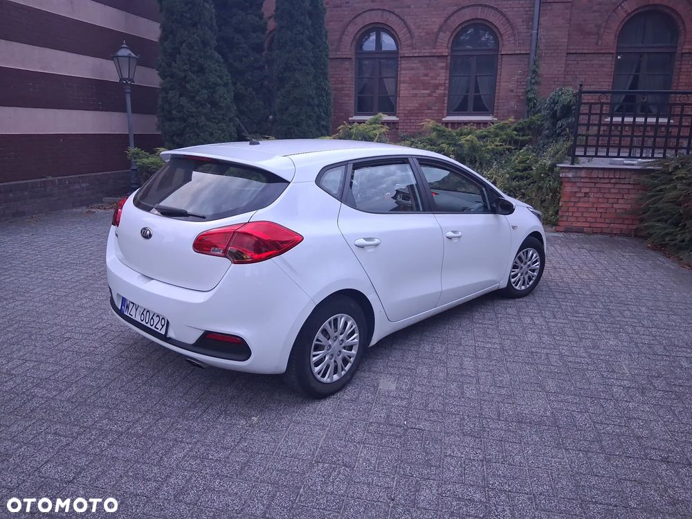 Kia Ceed 1.4 CVVT Attract plus - 18
