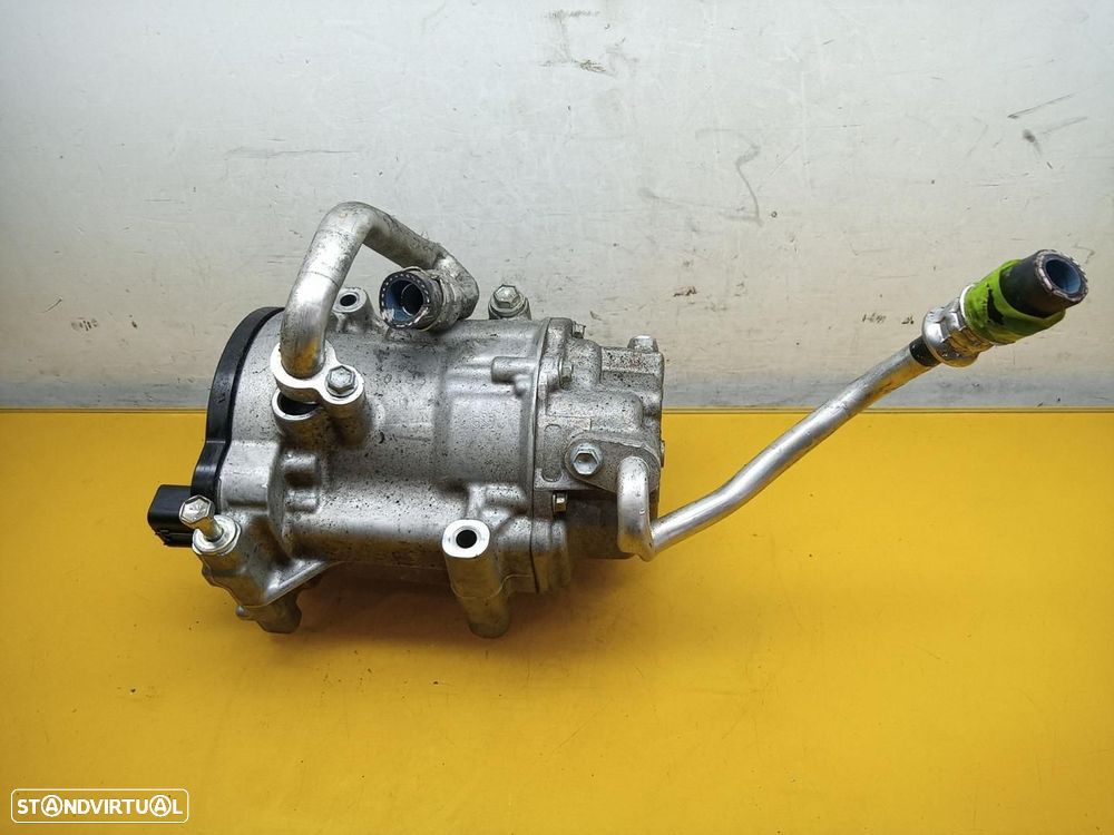 COMPRESSOR DE AR CONDICIONADO TOYOTA YARIS CROSS - 1