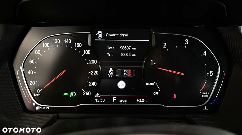 BMW Seria 2 220d M Sport - 11