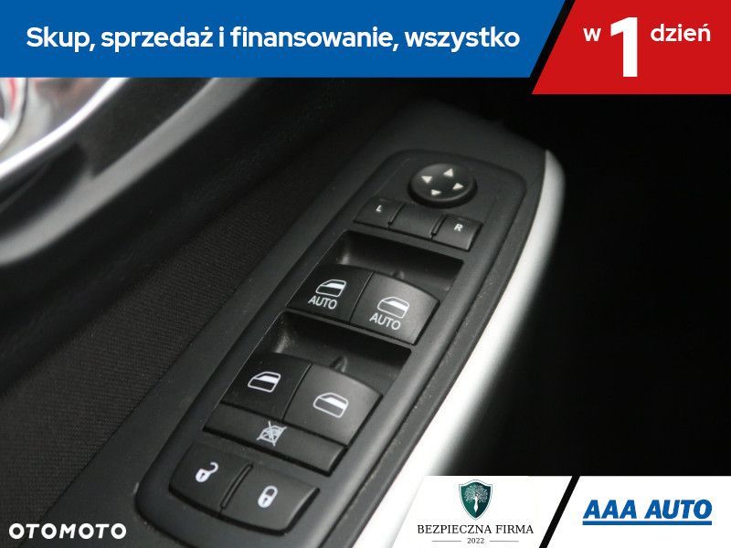Jeep Cherokee - 18