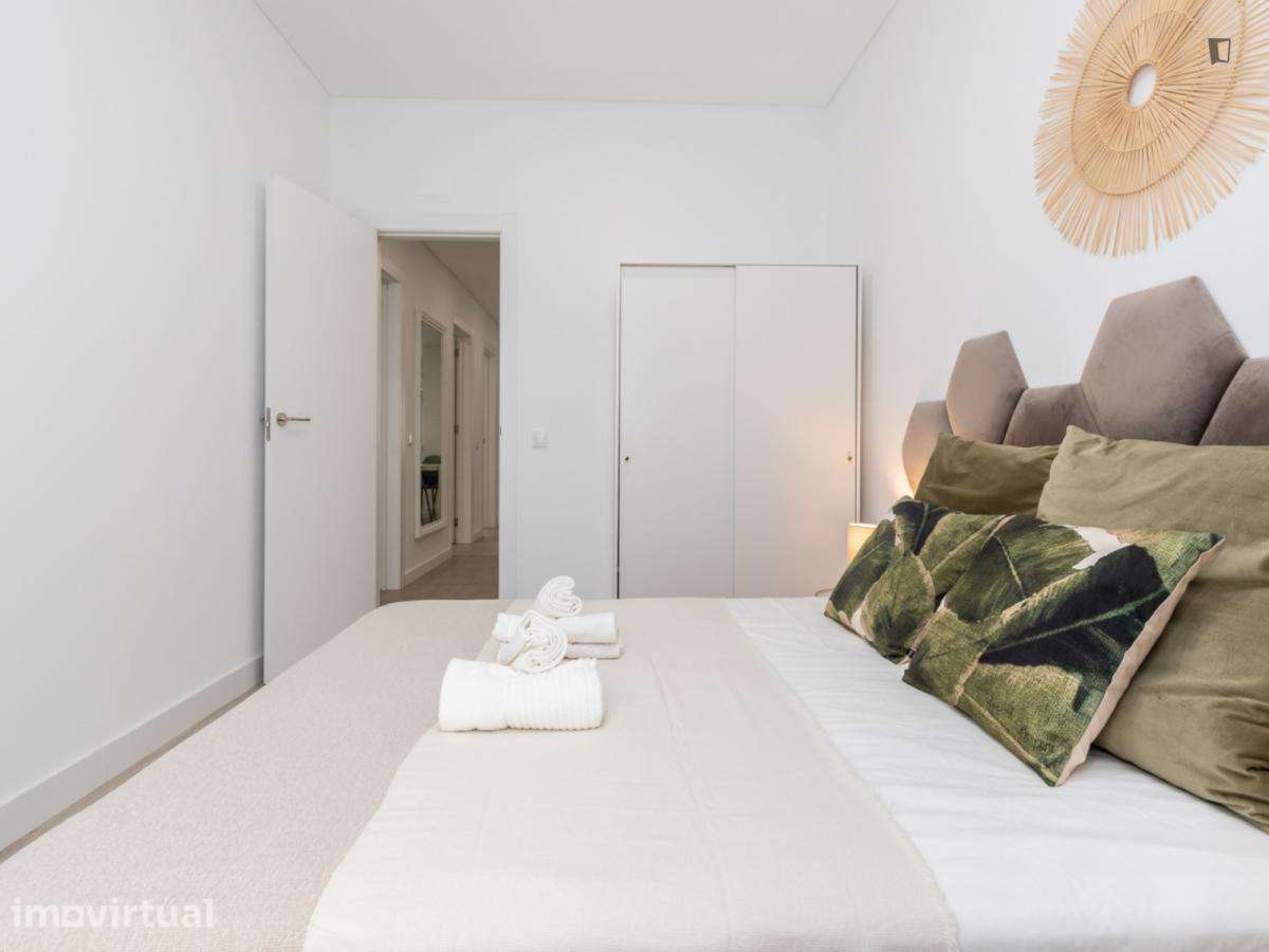 Apartamento com 3 quartos - localizado em Faro - Grande imagem: 4/21