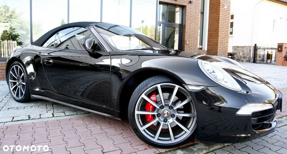 Porsche 911 - 28