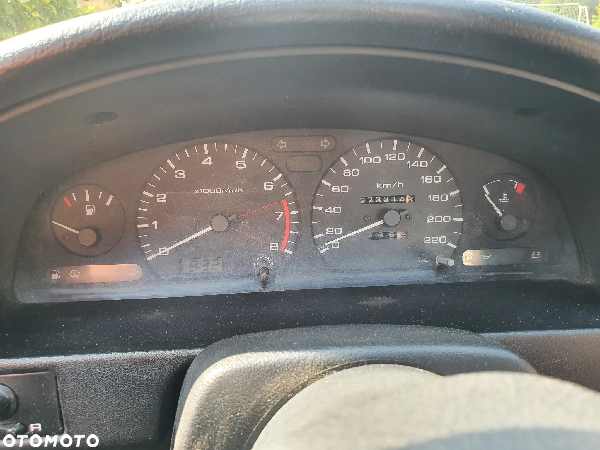 Nissan 100 NX - 11