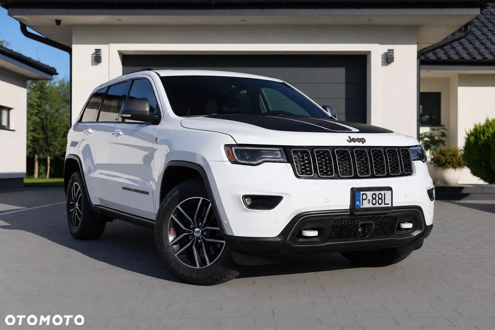 Jeep Grand Cherokee - 9