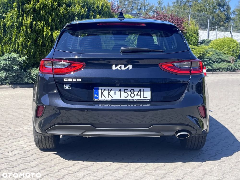 Kia Ceed 1.5 T-GDI M - 6