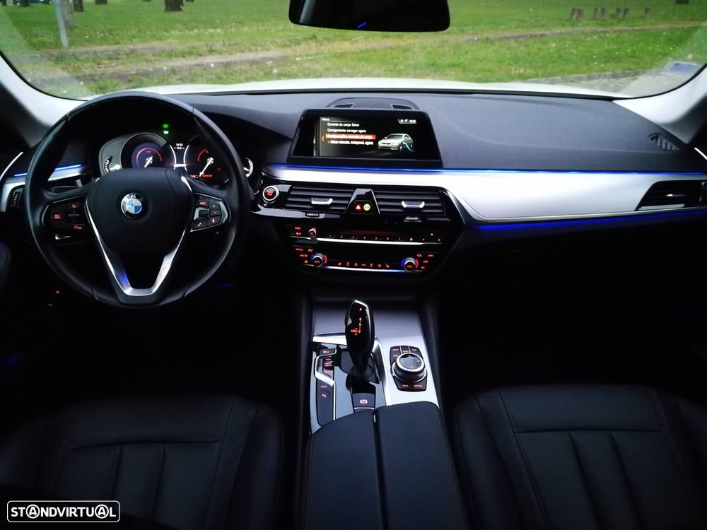 BMW 530 e iPerformance Line Luxury - 6
