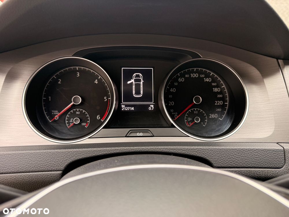 Volkswagen Golf 1.6 TDI Comfortline - 12