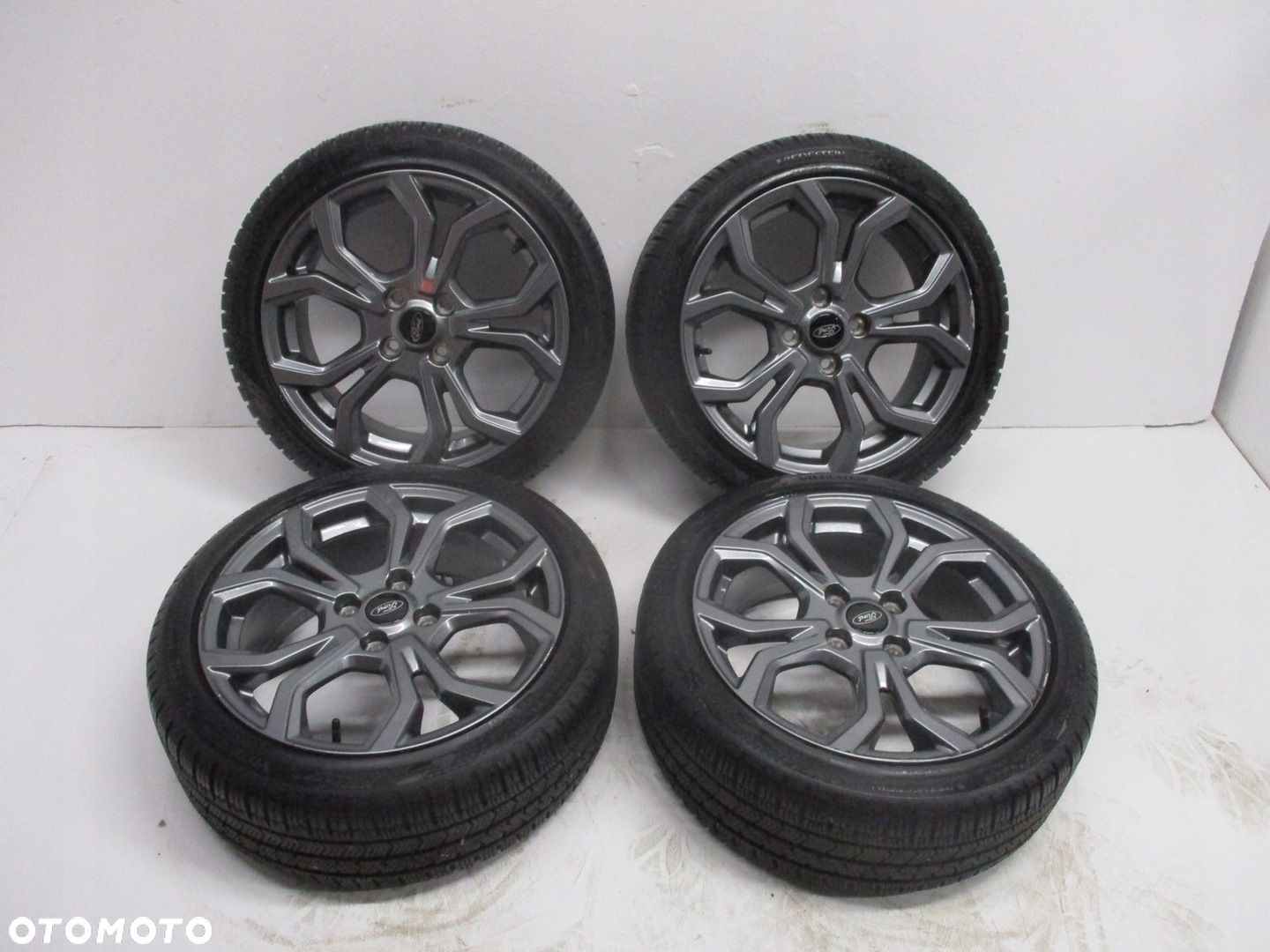 Koła felgi opony FORD FIESTA MK8 ST-LINE R17 MS - 1