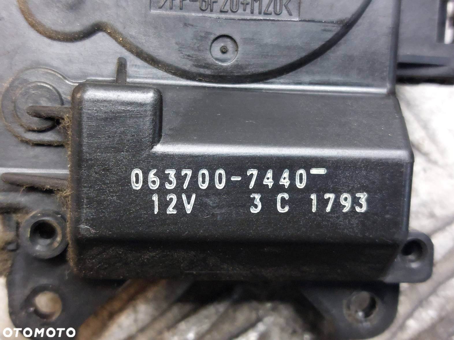 SILNICZEK NAGRZEWNICY TOYOTA PREVIA II EU 063700-7440 063700-8380 - 2