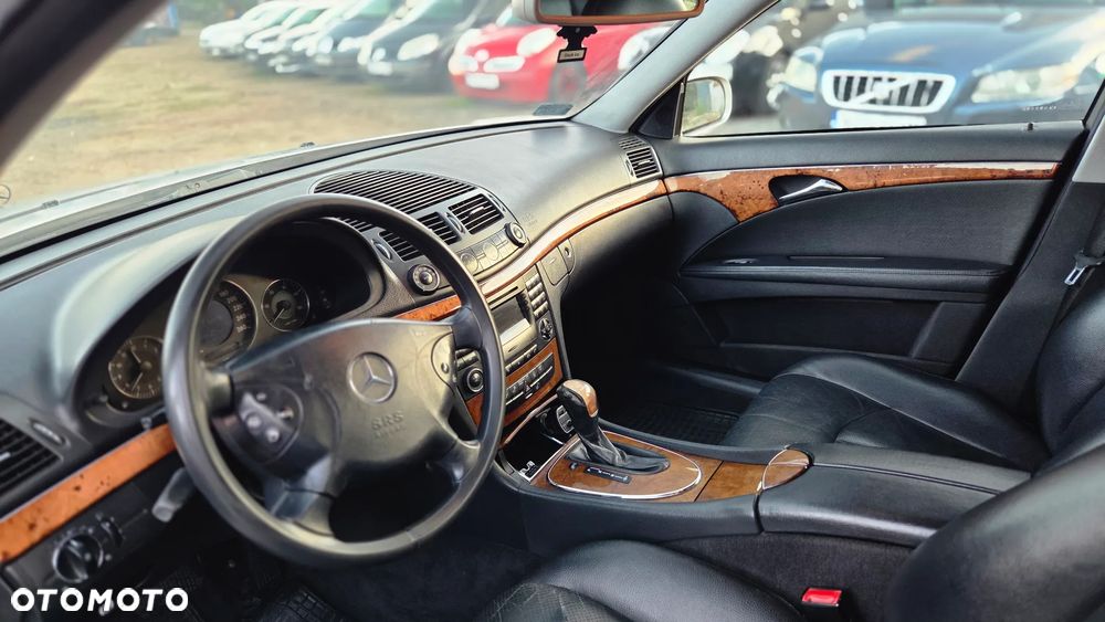 Mercedes-Benz Klasa E - 14