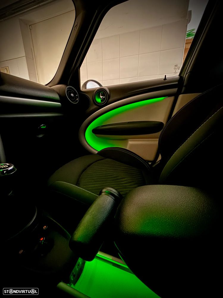 MINI Countryman One D - 19