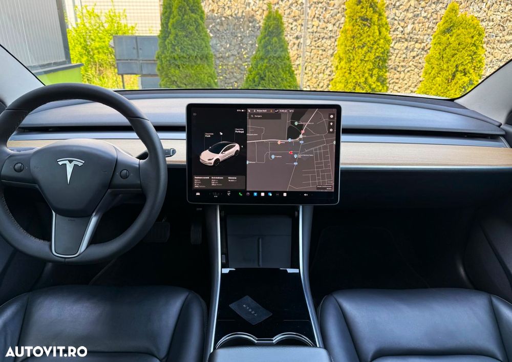 Tesla Model 3 Standard Reichweite Plus Hinterradantrieb - 16