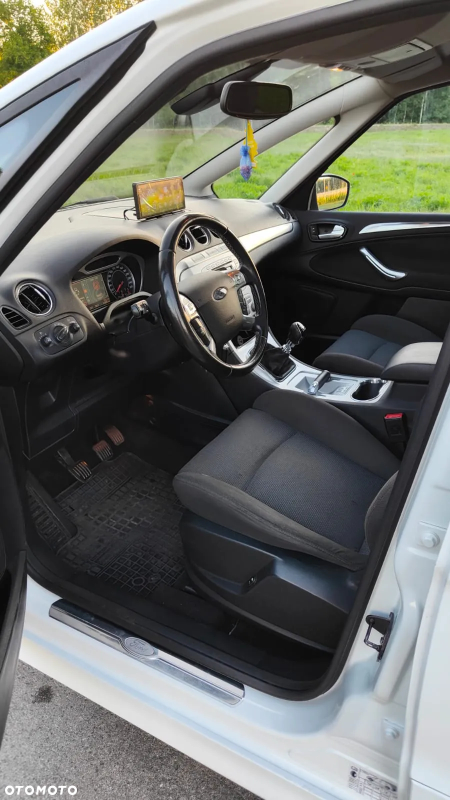 Ford S-Max 2.5 Titanium - 16