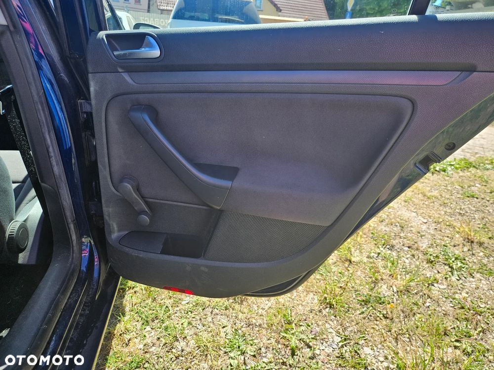 Volkswagen Golf 1.6 Edition - 20