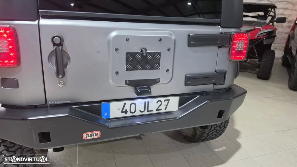 Jeep Wrangler 2.8 CRD ATX Sport - 20