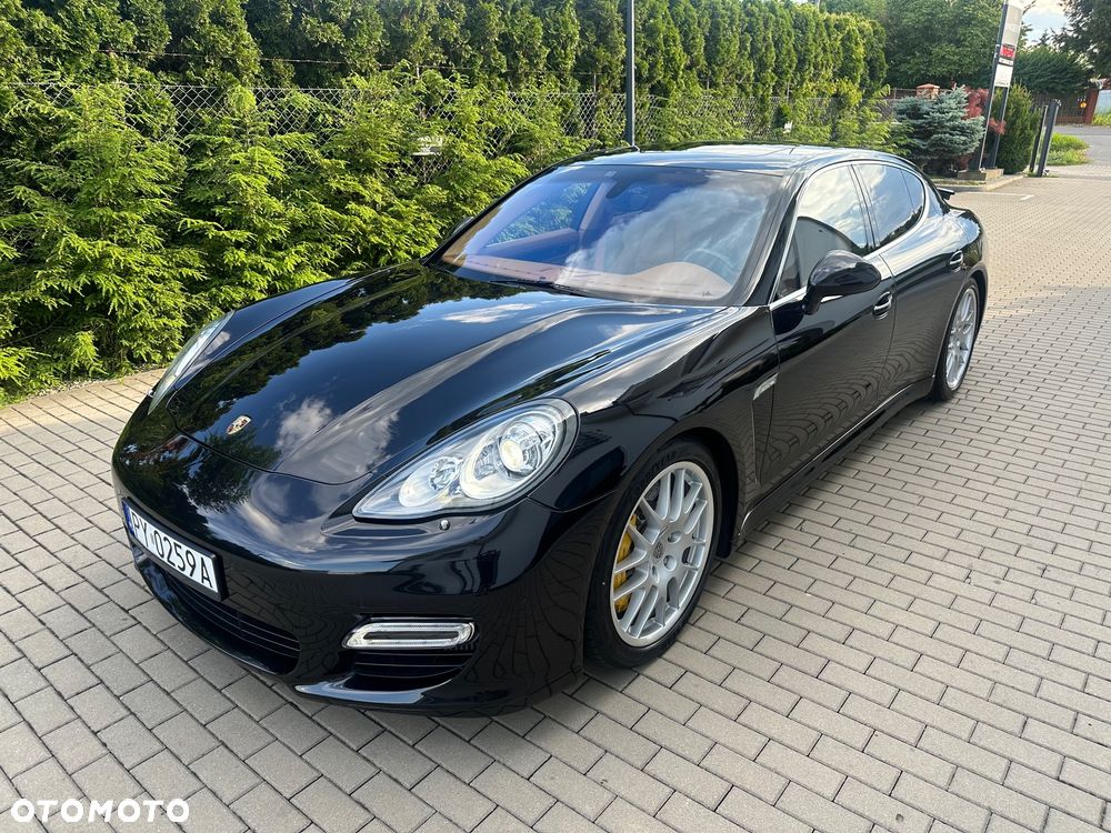 Porsche Panamera Turbo - 4