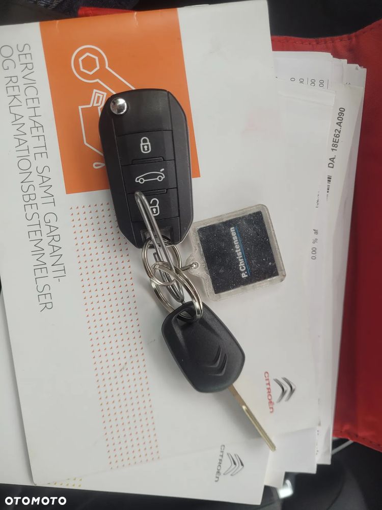 Citroën C4 Cactus 1.2 PureTech GPF Shine S&S - 19